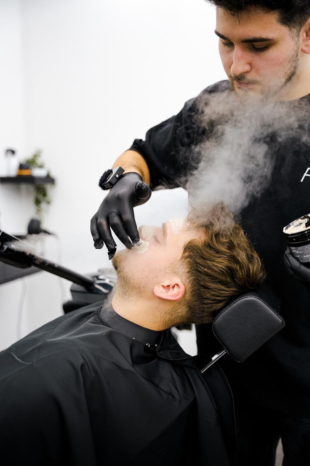 gezichts behandeling